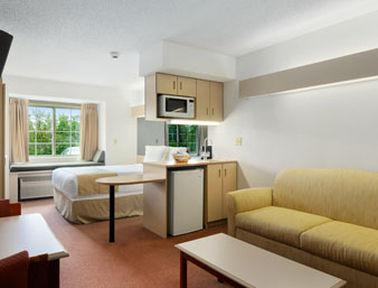 Microtel Inn & Suites By Wyndham Seneca Falls Pokój zdjęcie